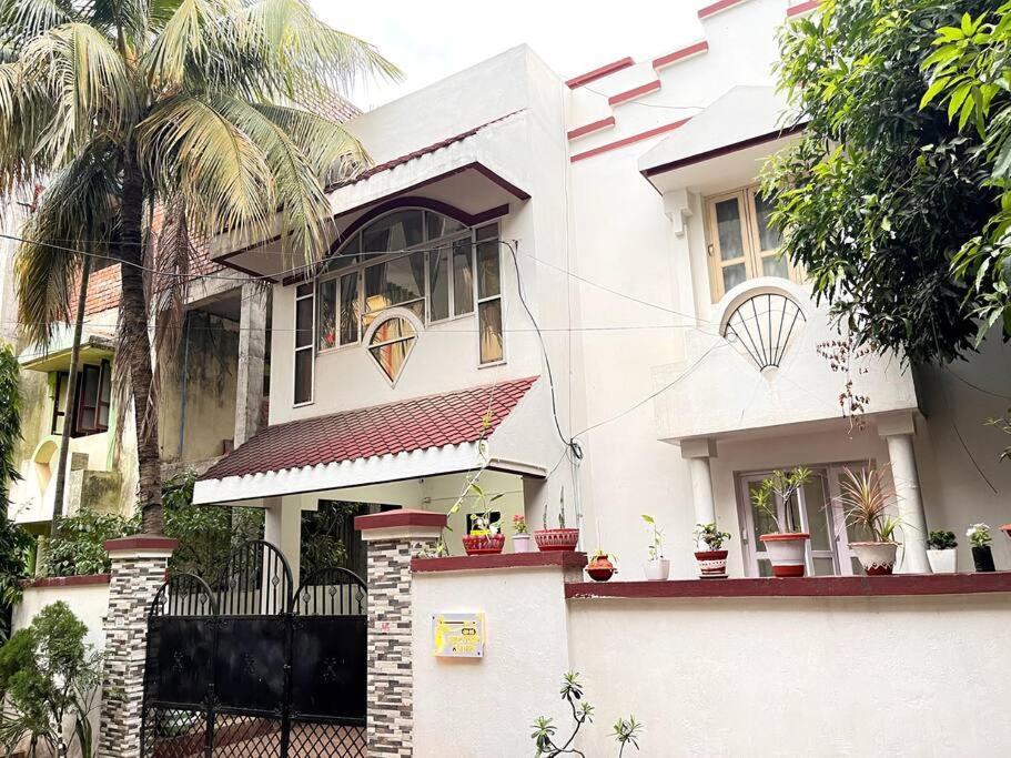 Gauranga Kutir-A Spiritual Villa Retreat Bhubaneswar Buitenkant foto